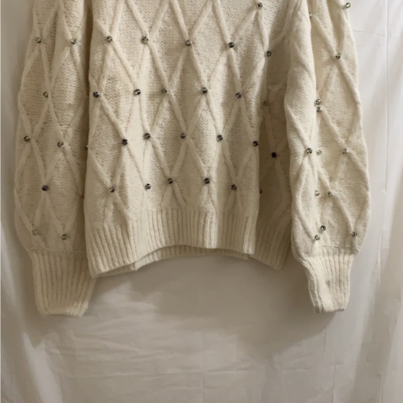 Brand New Eleven Six Gorgeous Ivory knit into this alpaca-blend sweater NWT - Picture 3 of 7